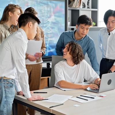 谢笛群